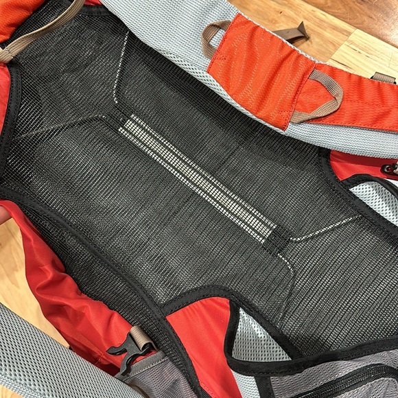 Kelty Radii 27 backpacking pack - Picture 10 of 11